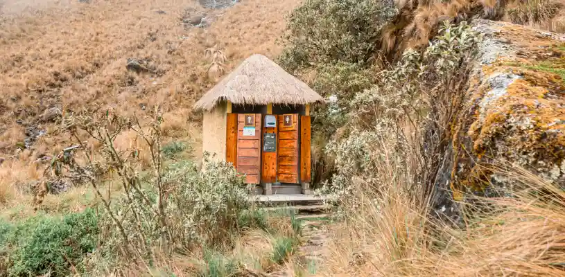 Baño en Camino Inca
